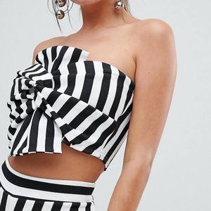 Striped crop top / bandeau